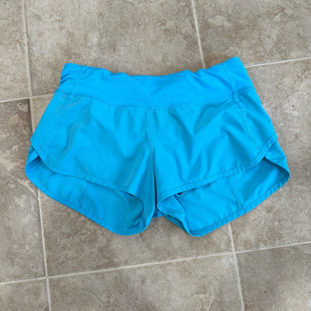 Lululemon 2.5in Speed up shorts